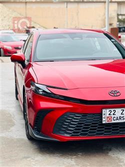 تۆیۆتا کامری